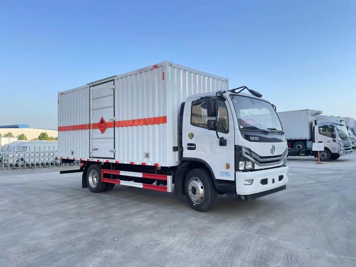 5.2米易燃氣體廂式車/二類危險車