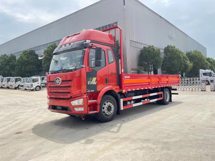 解放J6L（6.6米）氣瓶運輸車