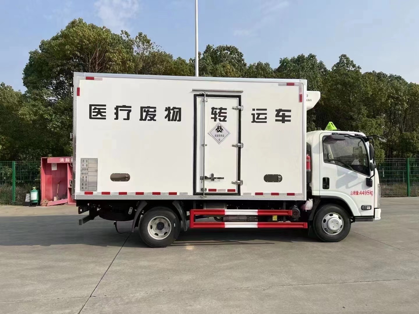五十鈴藍牌醫療廢物轉運車