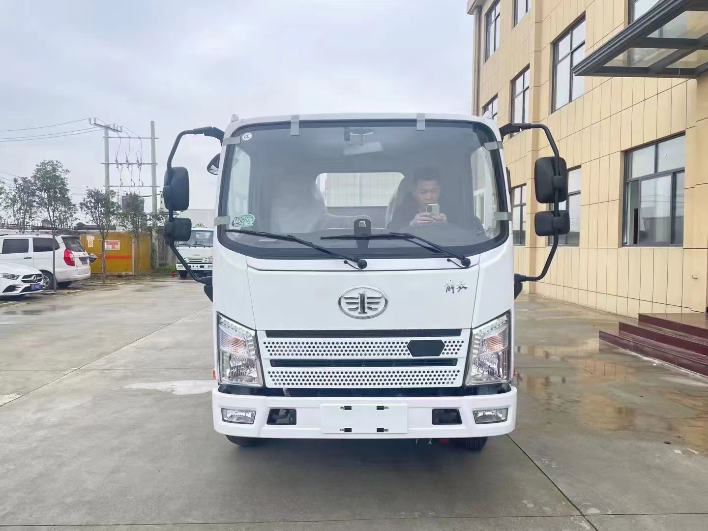 解放藍(lán)牌4.15米氣瓶運輸車